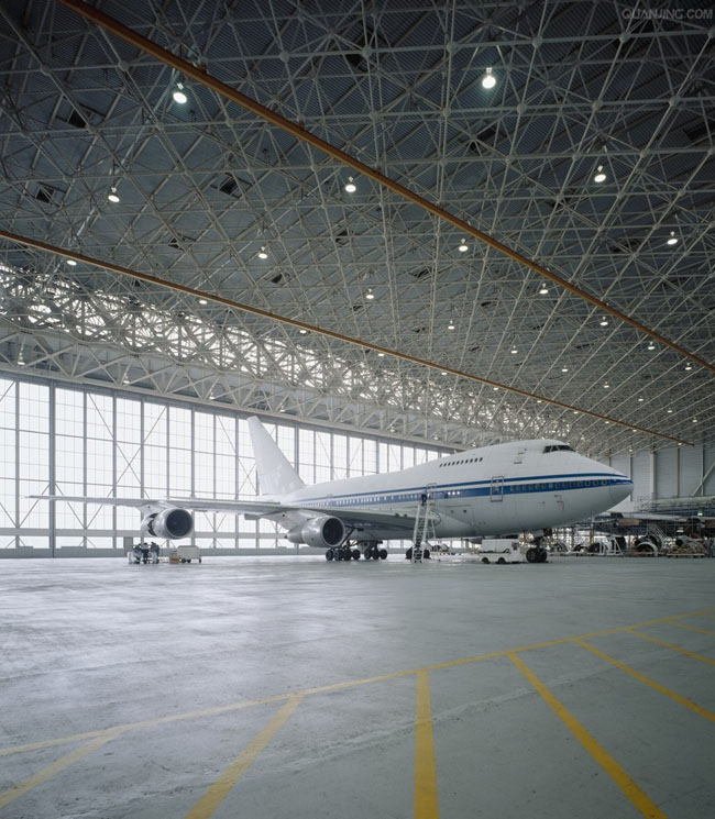 航空機庫網架工程